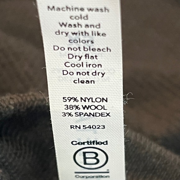 Athleta Foresthill Ascent Top WOOL Blend Size XS Charcoal Gray Black Ruched - Picture 8 of 10